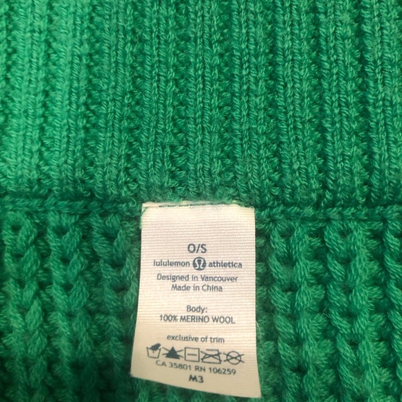 Lululemon Falling Freely Neck Warmer - Picture 7 of 11